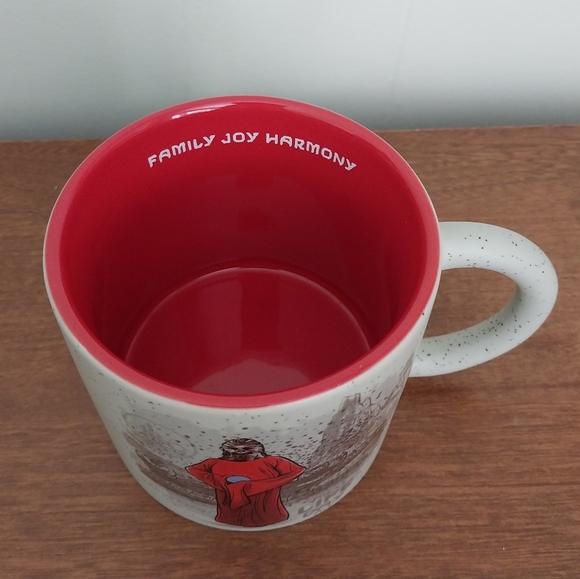 NEW Disney Starbucks Star Wars Mug - Picture 2 of 4